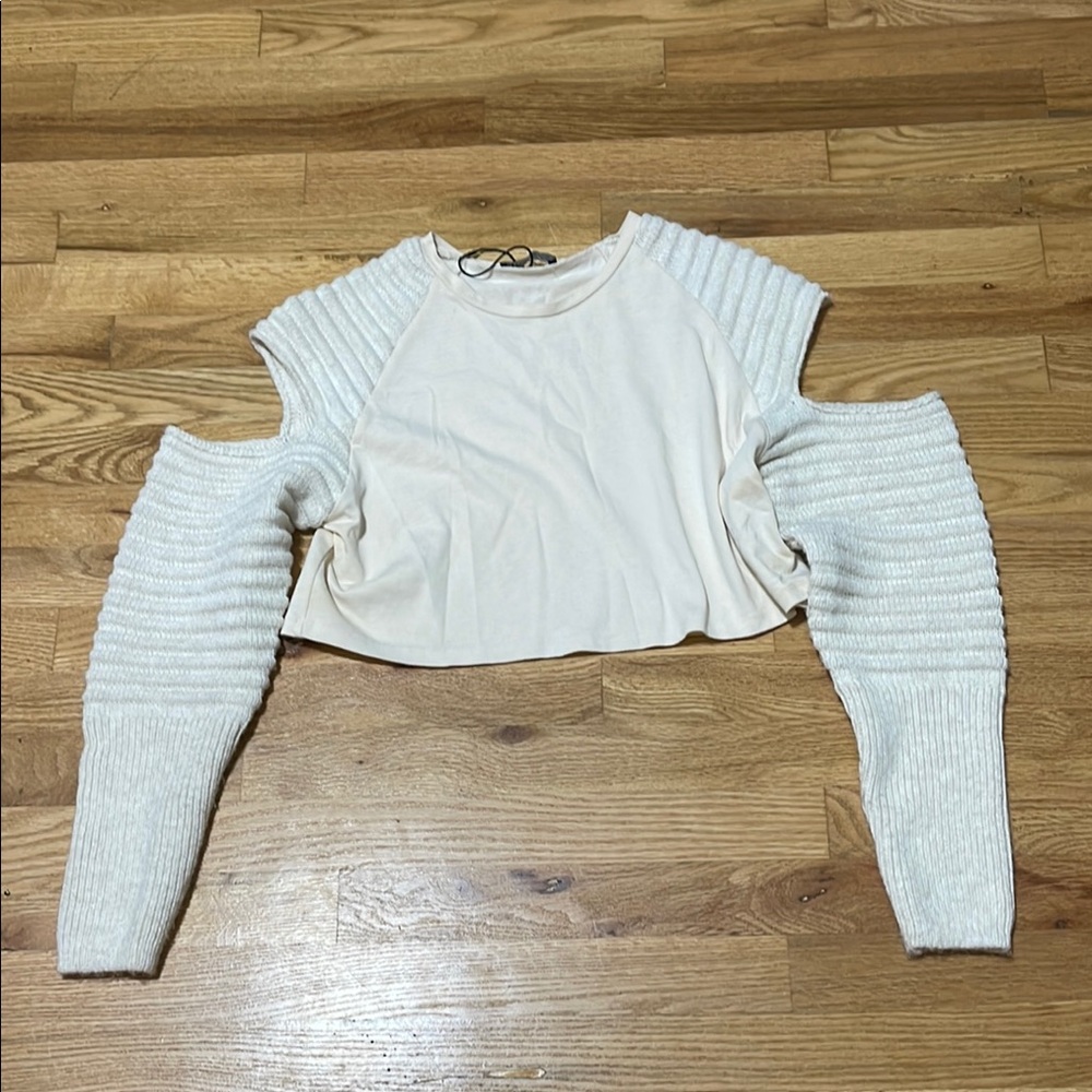 Zara Cream Cold Shoulder Knit Sweater - Size M/L